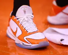 赛后全明星赛焦点战；纽约尼克斯战术微调；压力陡增；医务组通报恢复(凯尔特人伤病情况最新)