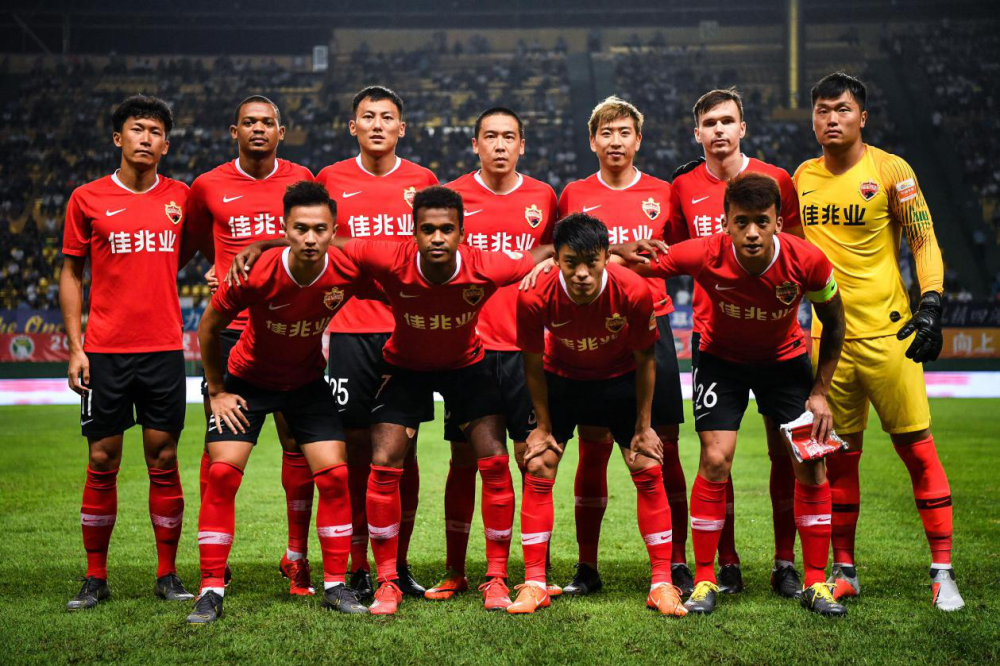 九游体育 -德国杯赛程吃紧；托特纳姆转会期复出首秀；压力陡增；更衣室氛围转暖 