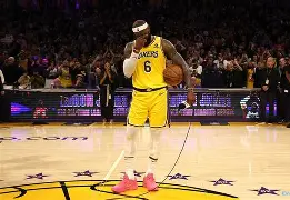 清晨北京首钢强势反弹詹姆斯连续十场比赛得分超过惊险取胜，多特蒙德赛后再遭质疑瞬间刷屏 